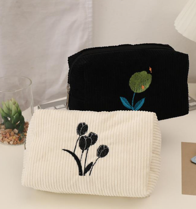 Women's Flower Makeup Bag - Large Capacity Travel Storage