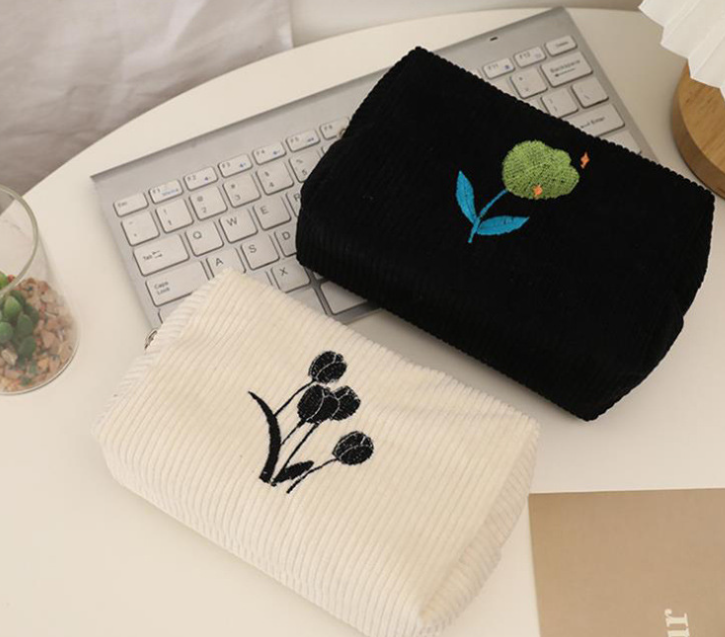 Women's Flower Makeup Bag - Large Capacity Travel Storage